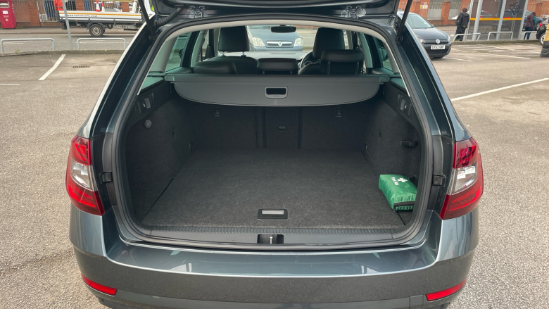 Skoda Octavia 2.0 TDI CR SE L 5dr DSG [7 speed] Diesel Estate